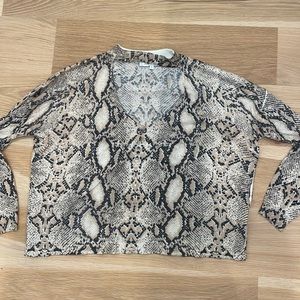 Snakeskin cropped sweater top